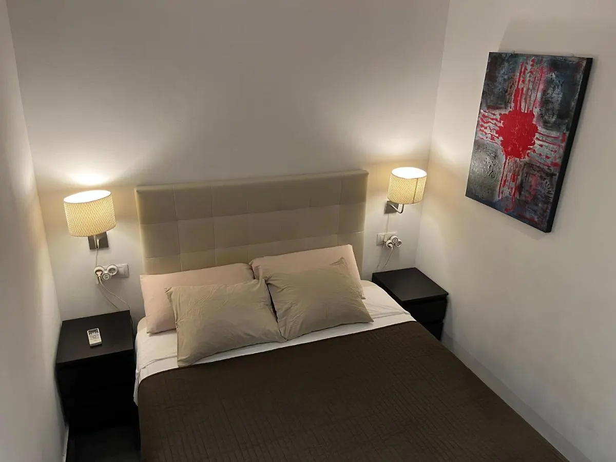 Gorgeous Apartment In Downtown Barcelone
